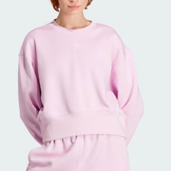 adidas Tops - Adidas Adicolor Women’s Sweatshirt XL BRAND NEW! Great Gift! 🎁